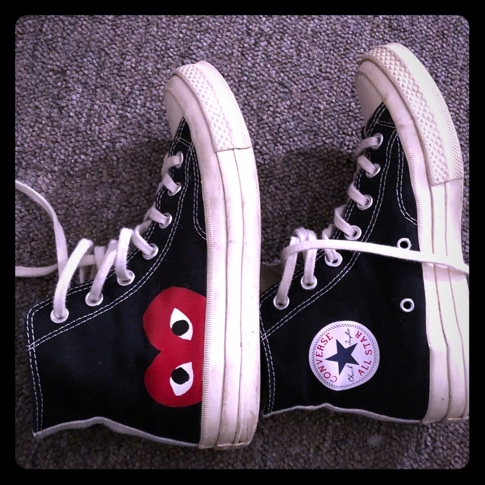 Commes does garçons converse